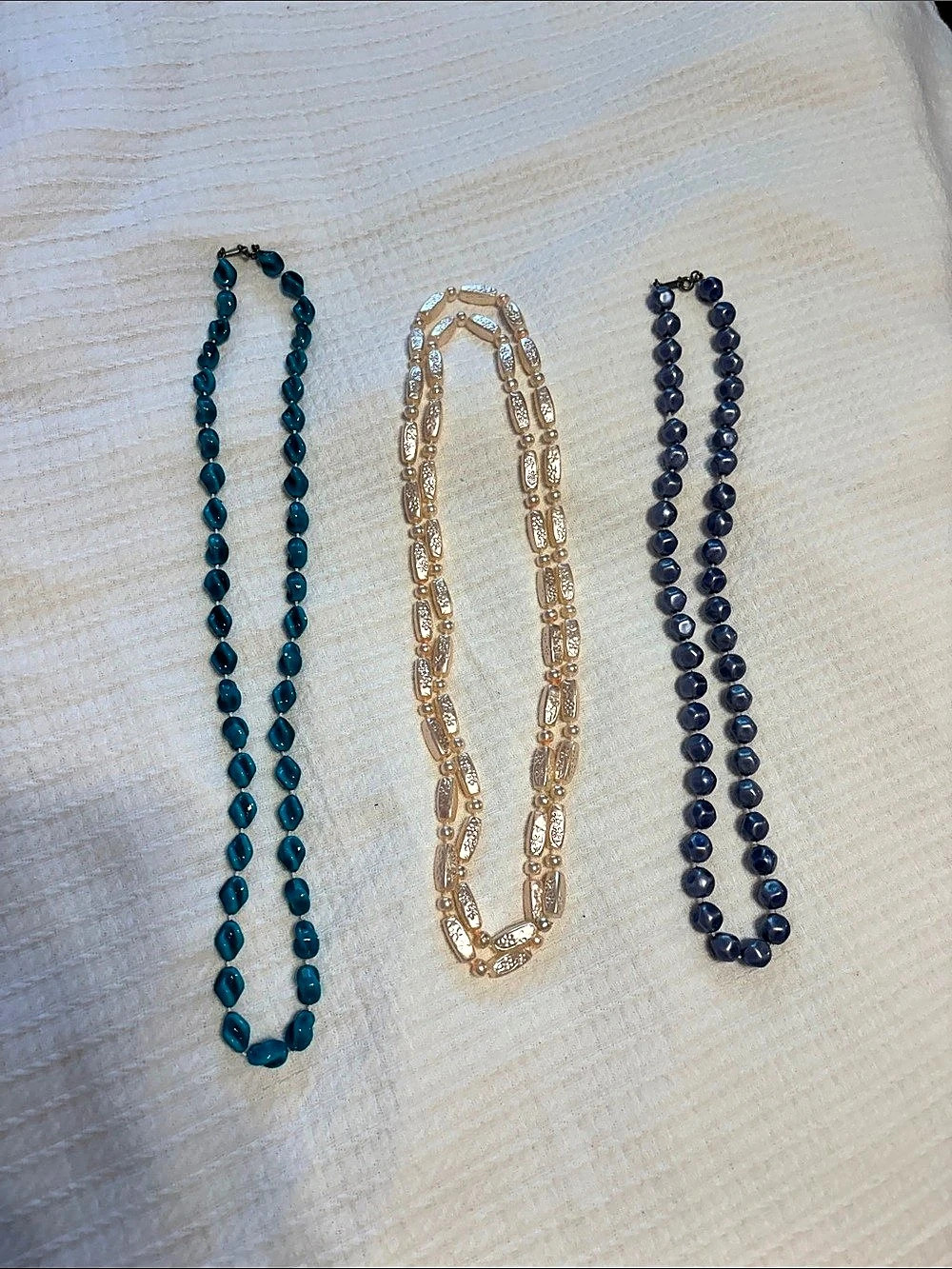 Beaded Necklace Set in Blue & Gold Like New